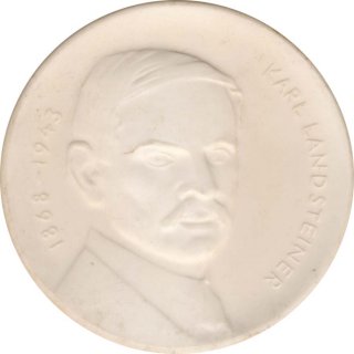 DDR Medaille aus Meißner Porzellan Karl Landsteiner