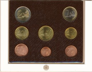 Vatikan KMS 2023 Franziskus verpackt im Folder*